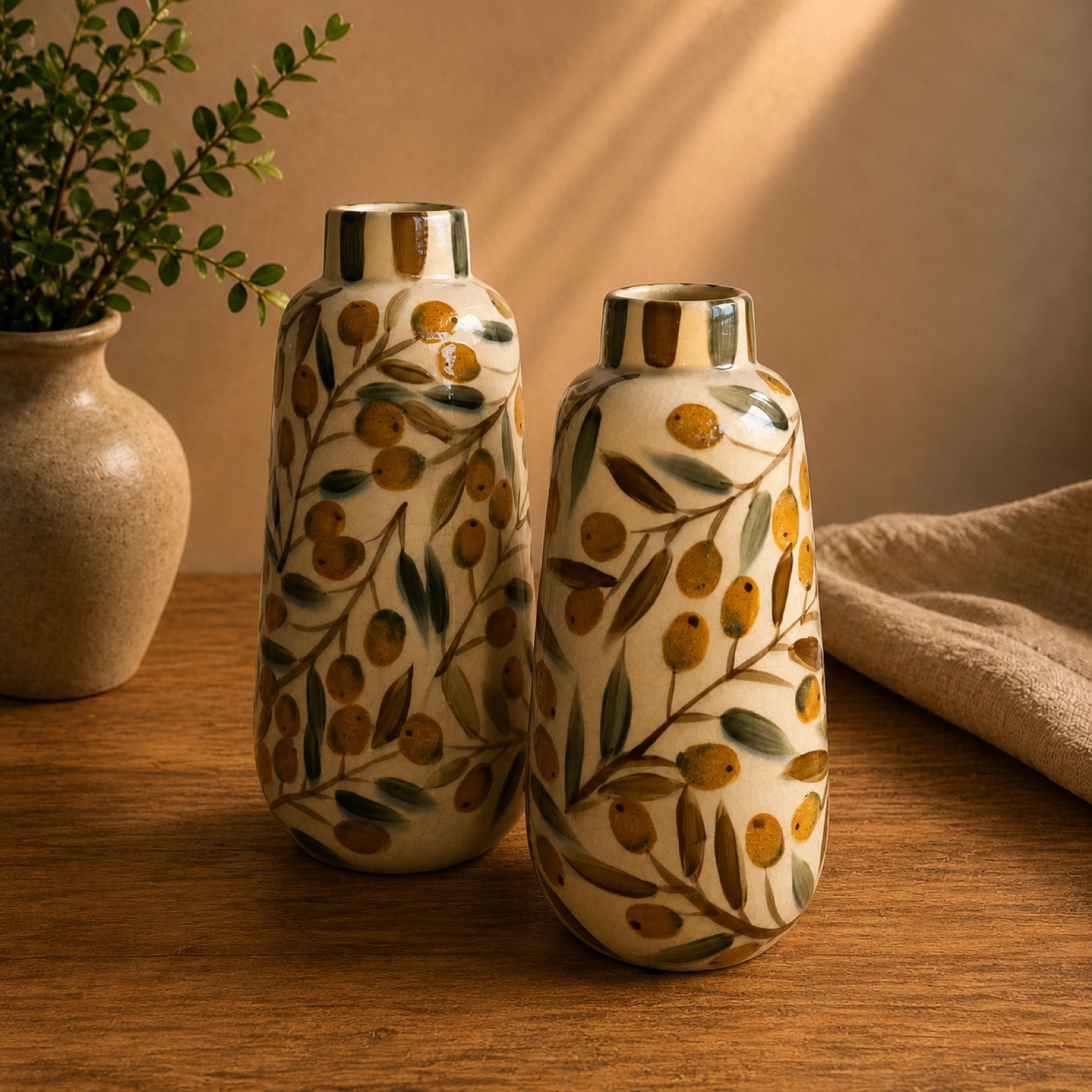 Olivia Vase — ceramics by Mezcla, 31×14 cm